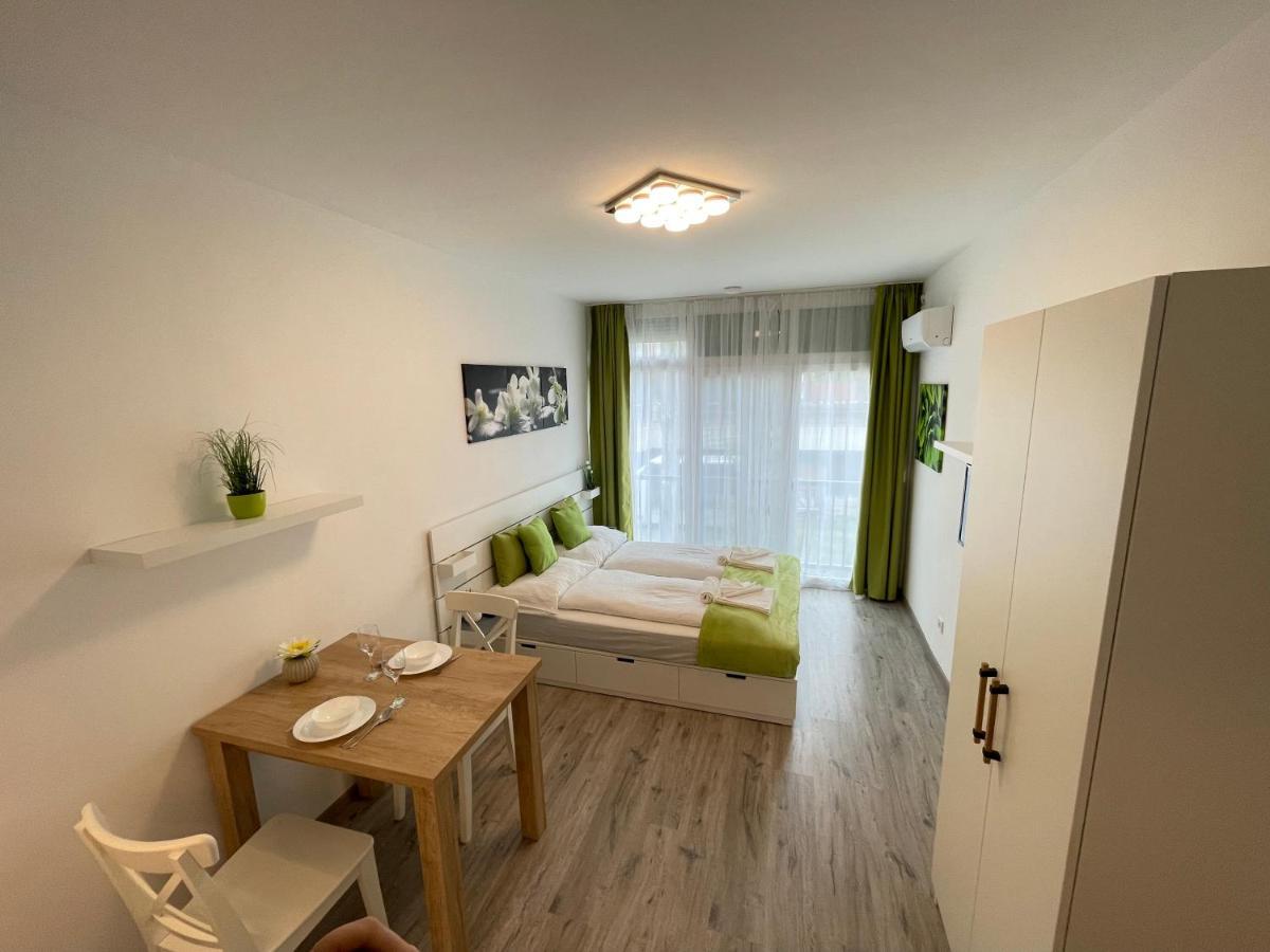 Siesta Apartman Balatonbereny Exterior photo